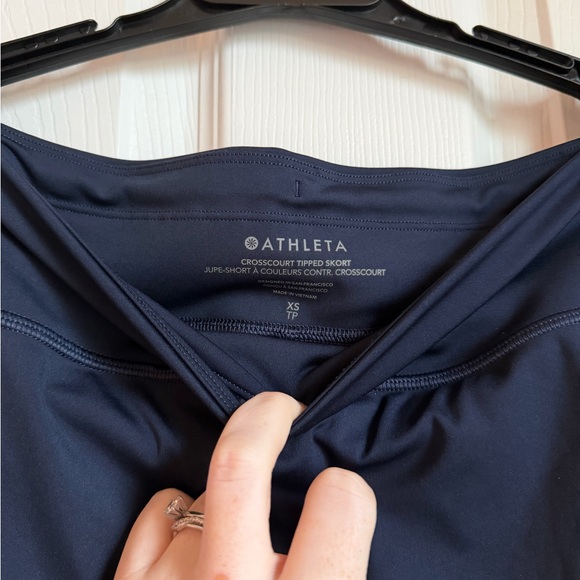 Athleta Dark Blue Skort - Picture 3 of 3